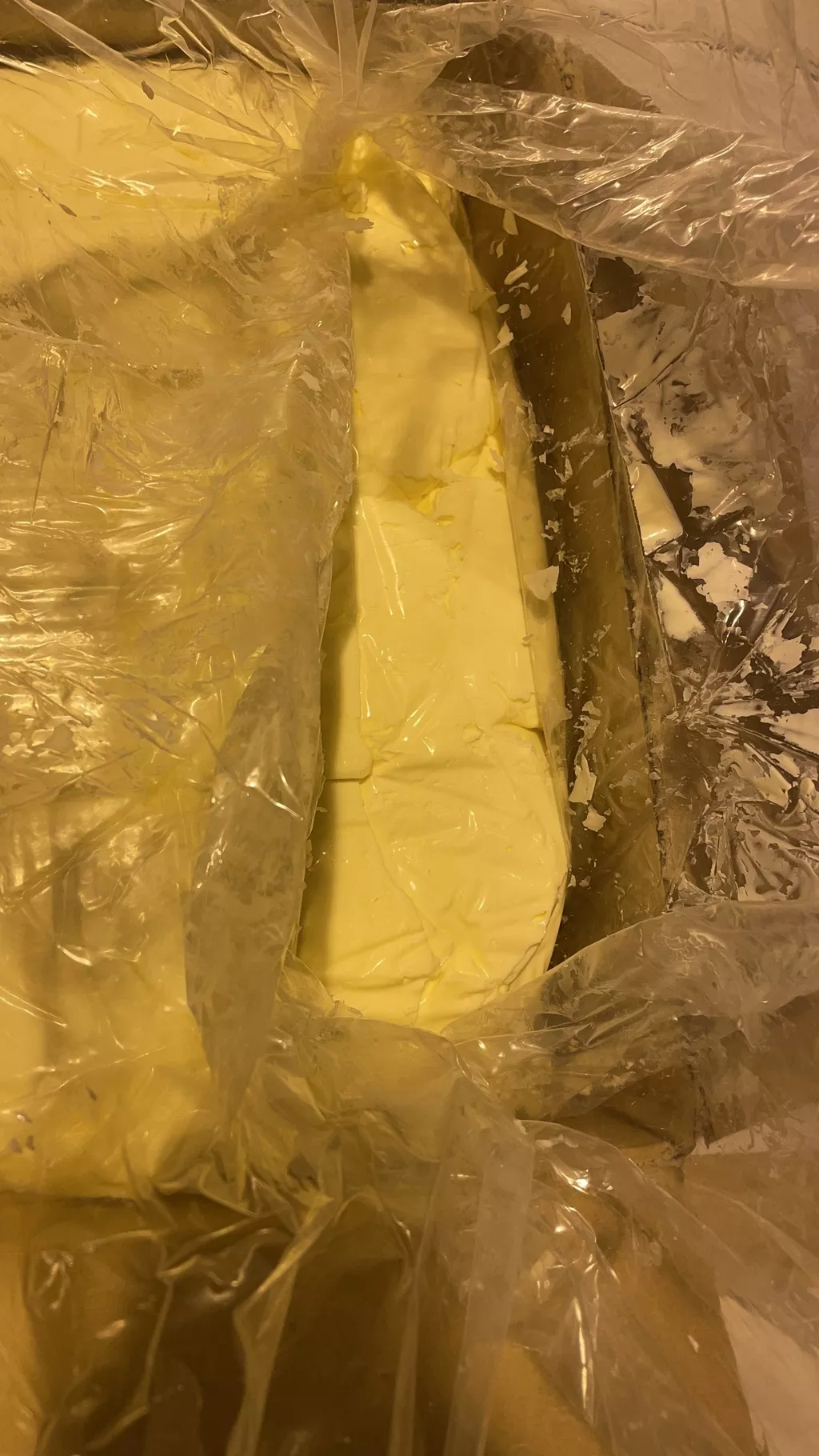 фотография продукта Масло сливочное 82%, производитель иран