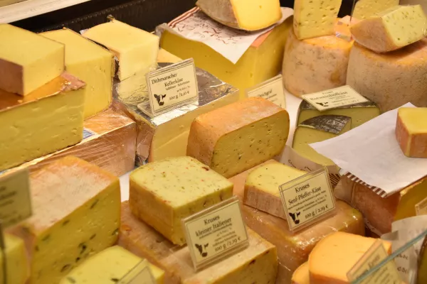 Беларусь вошла в топ-5 стран мировых экспортеров сыра - Минсельхозпрод