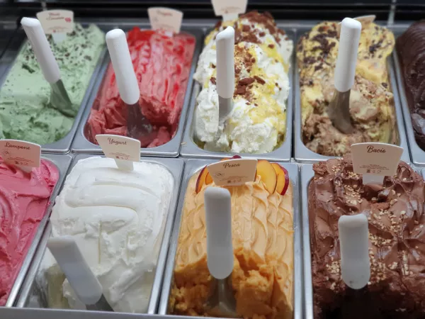 Летние продажи напитков и мороженого в России обновили рекорд