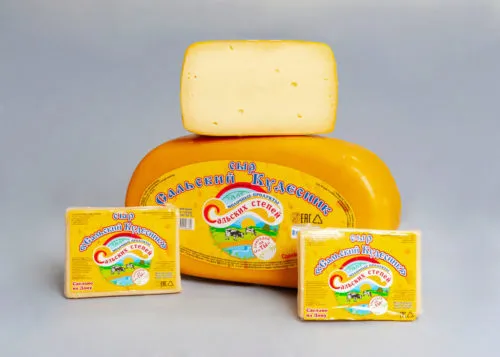 Фотография продукта Сыр полутвердый сальский кудесник  бзмж