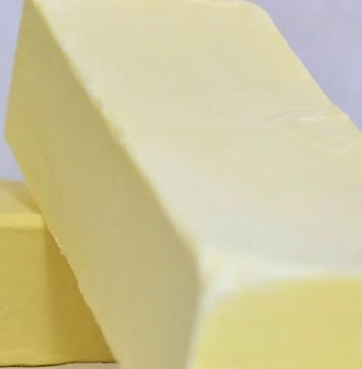 фотография продукта Масло сливочное Крестьянское 72,5%