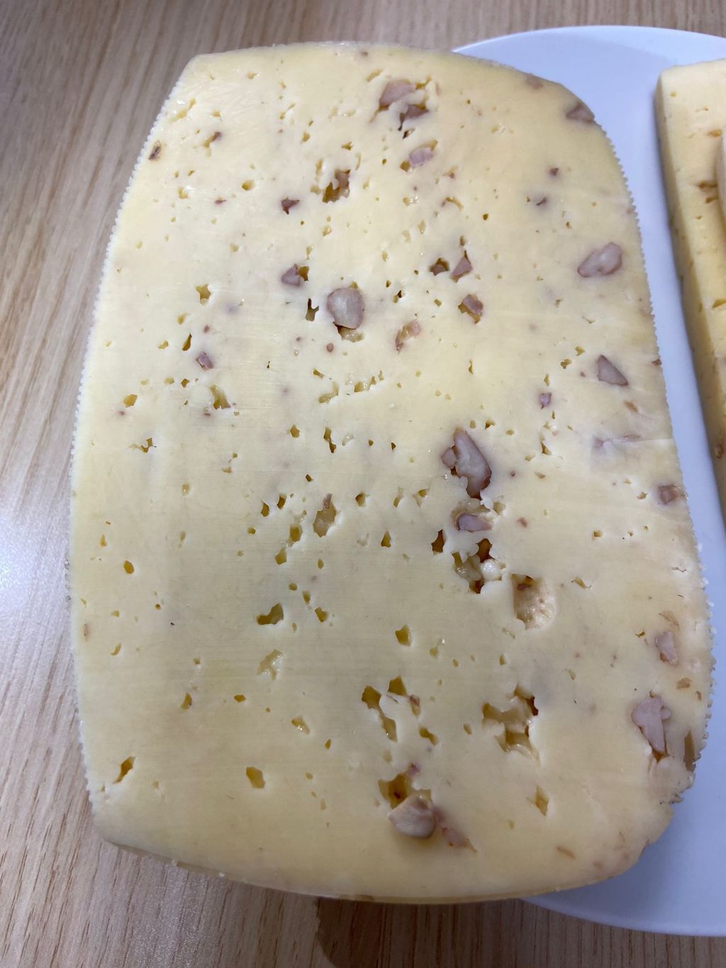 фотография продукта Сыр с грецким орехом (ПРЕДЗАКАЗ)