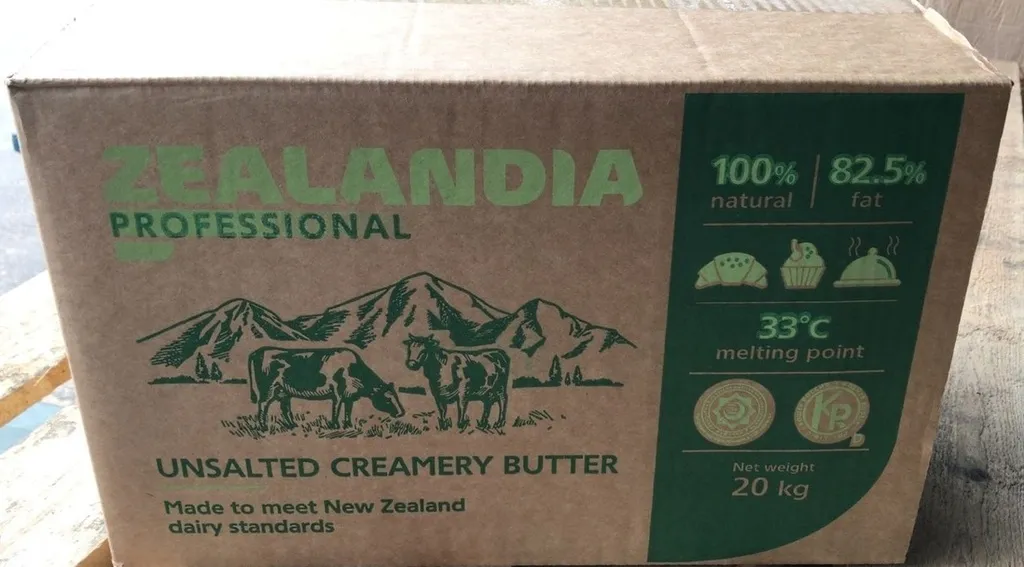 фотография продукта Масло сливочное Zealandia Professional  