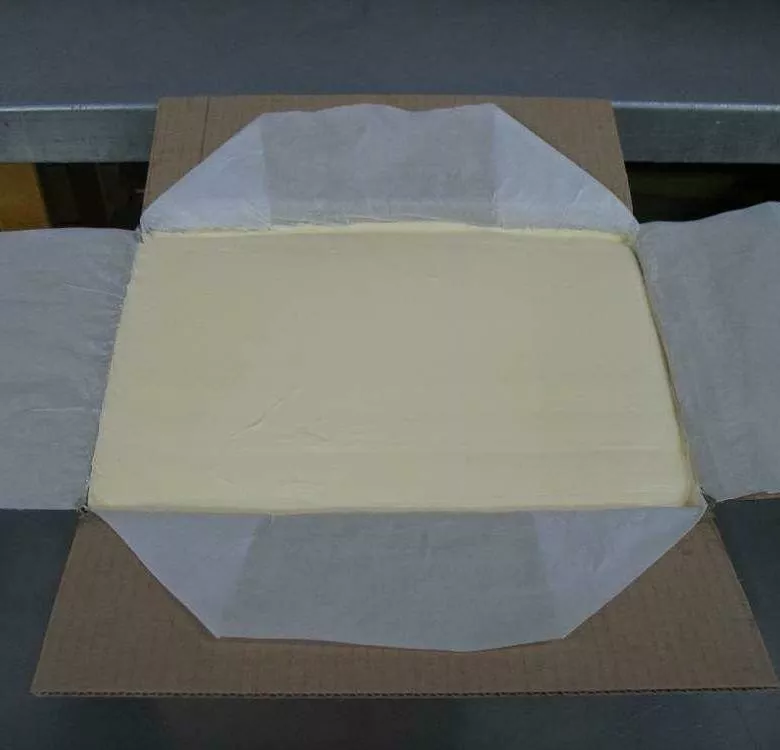 фотография продукта Масло сливочное "традиционное " 82,5%