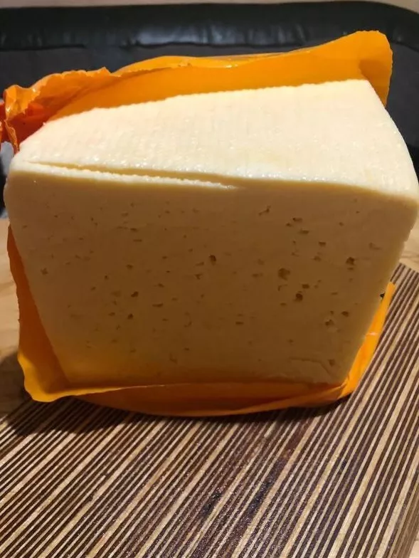 фотография продукта Сыр голландский ГОСТ 50%
